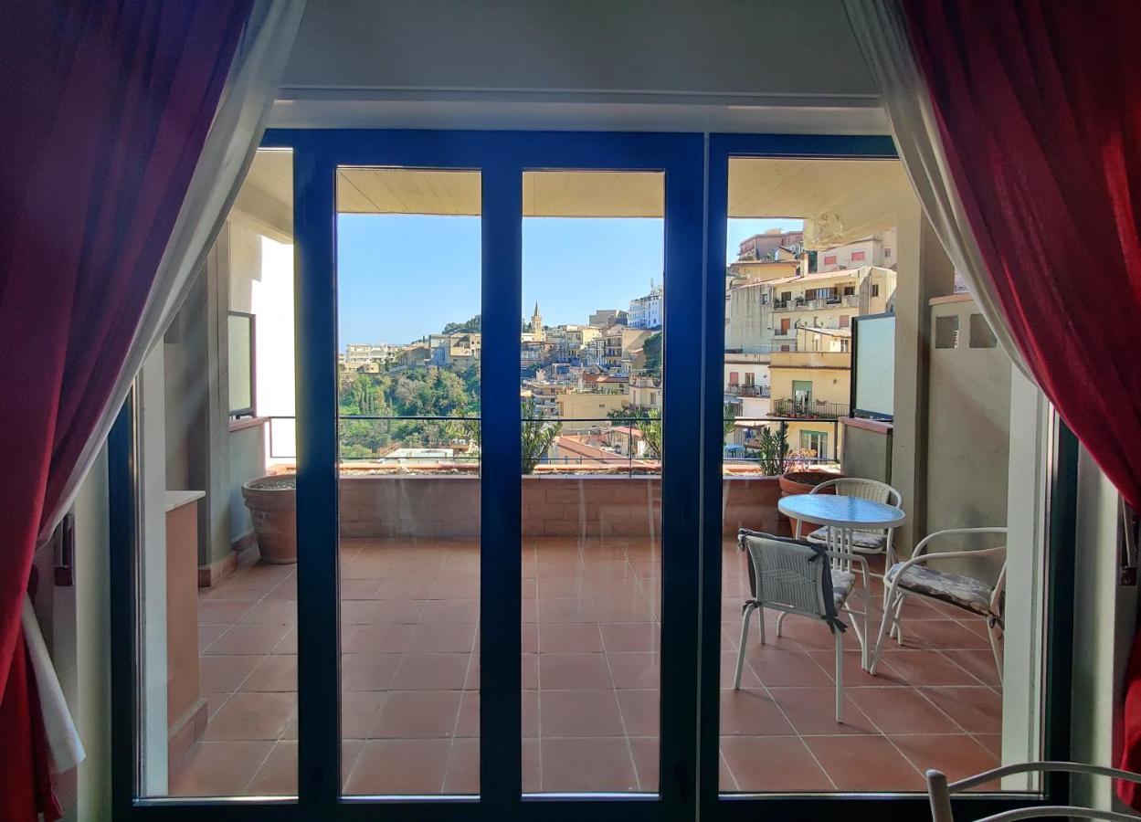 Dolce Casa Taormina Lejlighed Eksteriør billede